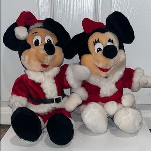 DISNEYLAND Mickey and Minnie Mouse Holiday Plush Set